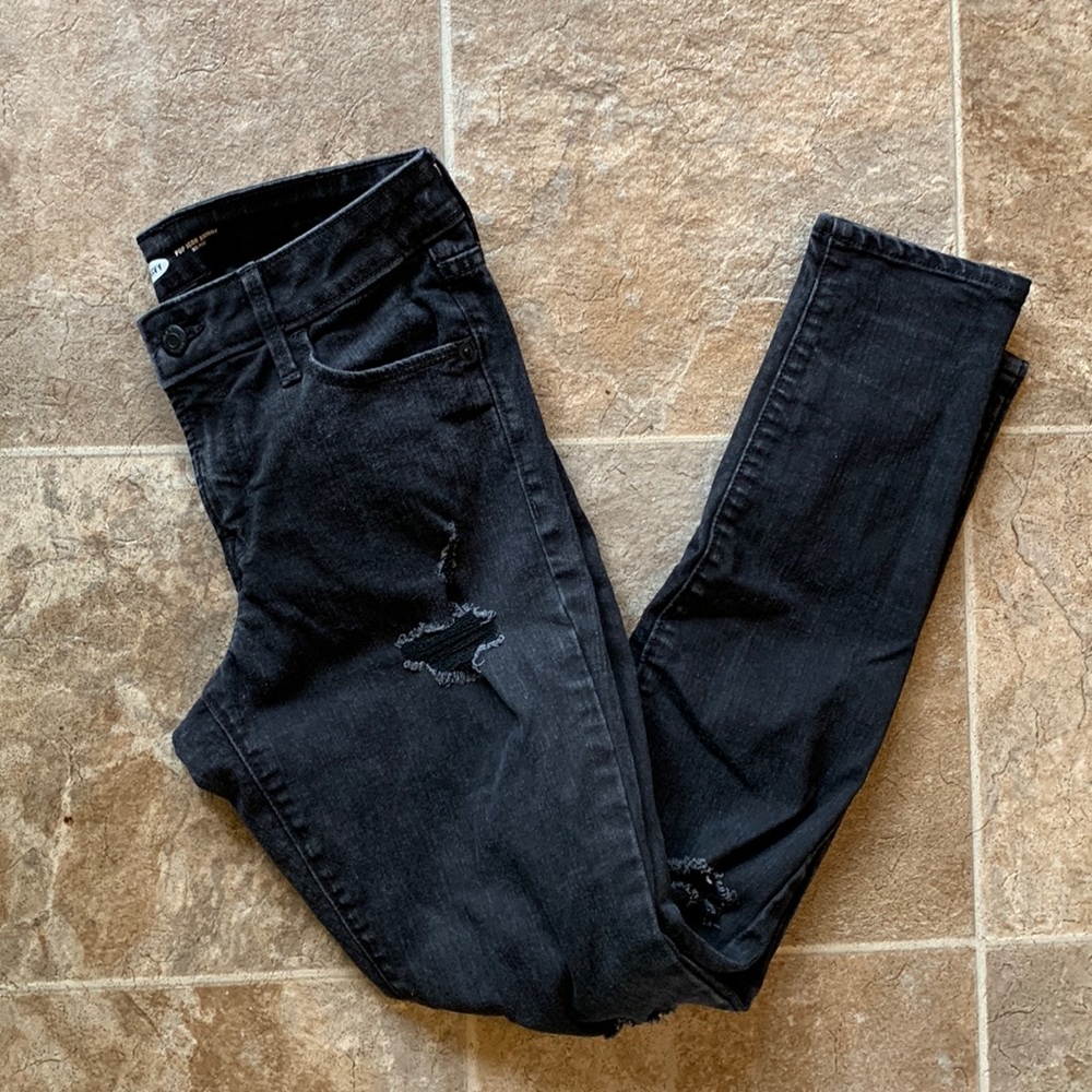 Women’s Juniors Old Navy Black Pop Icon Skinny Mid-rise Distressed Denim Jeans